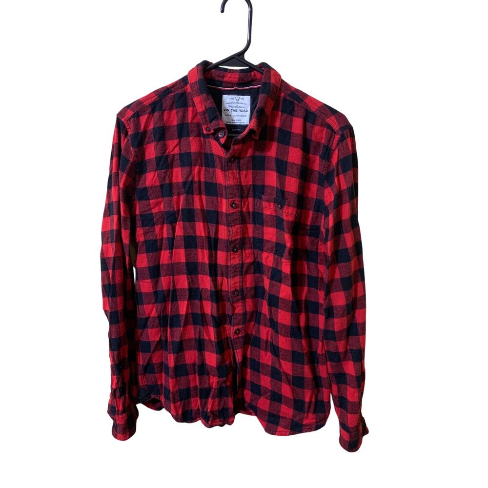 On The Road Red and Black Buffalo Plaid Long Sleeve Shirt Size Medium